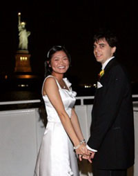 Statue of Liberty couple